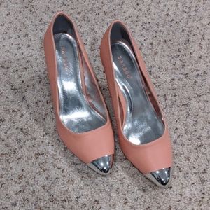 Bamboo size 9 Women's Heels